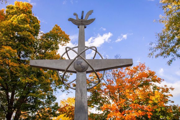 Cross in the Plaza