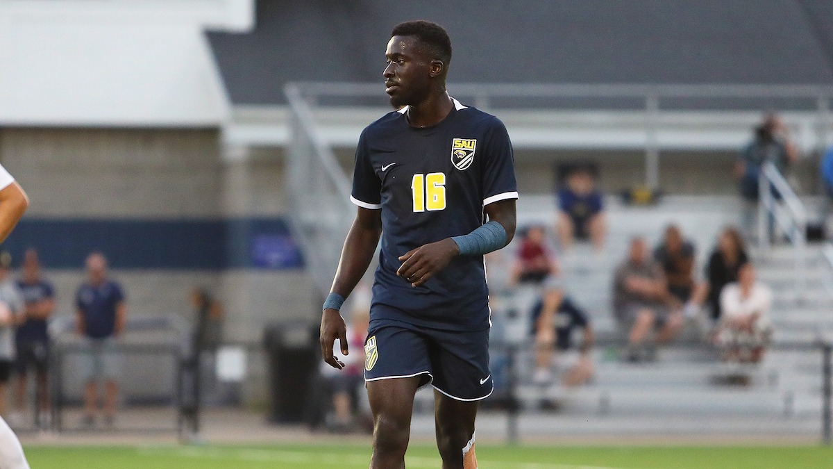 SAU Men's Soccer player Nathan Ntalu in action.